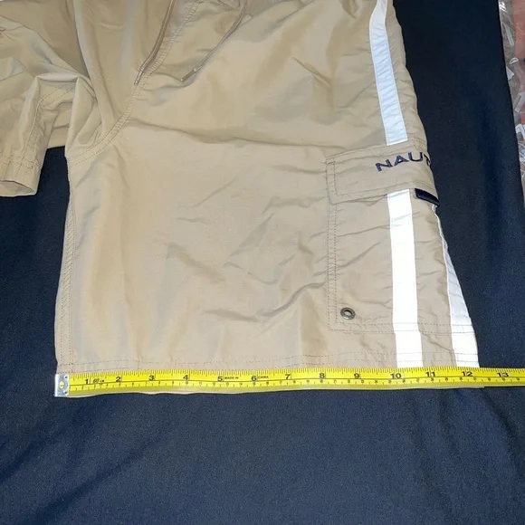 Nautica men’s medium beige swim trunks - Picture 11 of 11